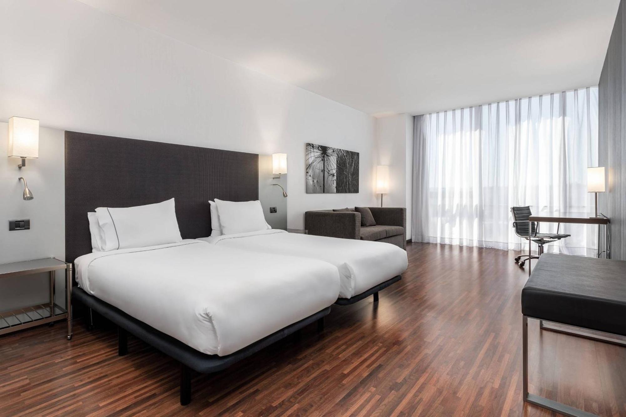 Ac Hotel La Finca By Marriott Pozuelo de Alarcon Exterior photo