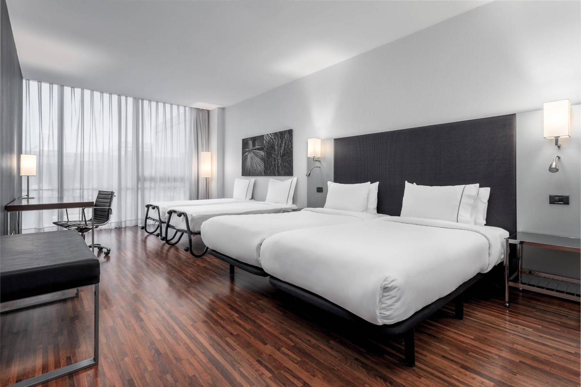 Ac Hotel La Finca By Marriott Pozuelo de Alarcon Exterior photo