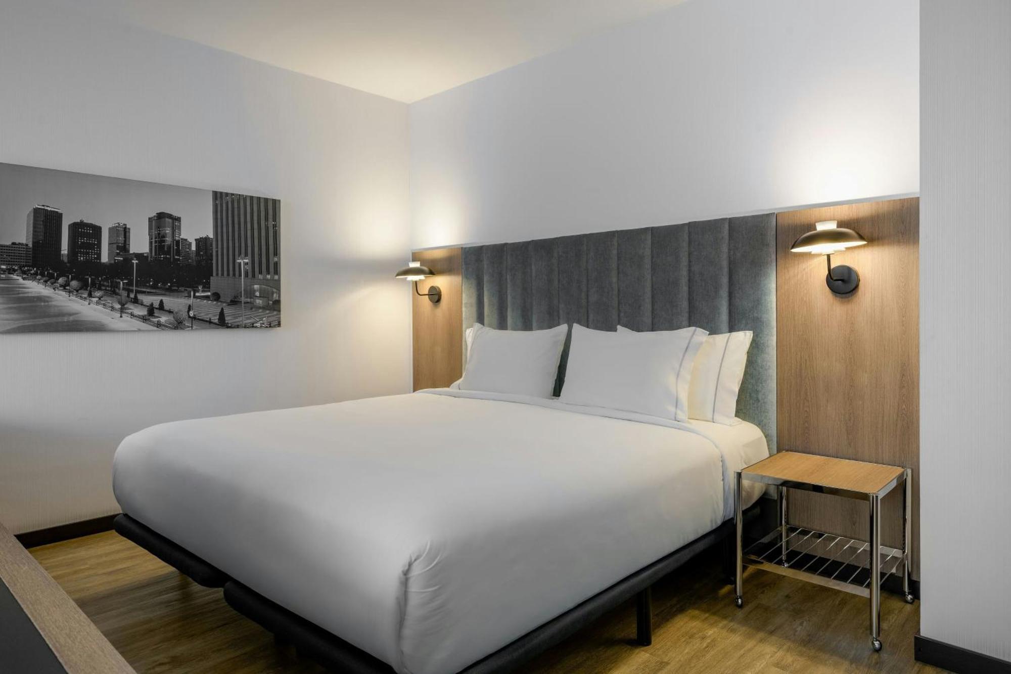 Ac Hotel La Finca By Marriott Pozuelo de Alarcon Exterior photo
