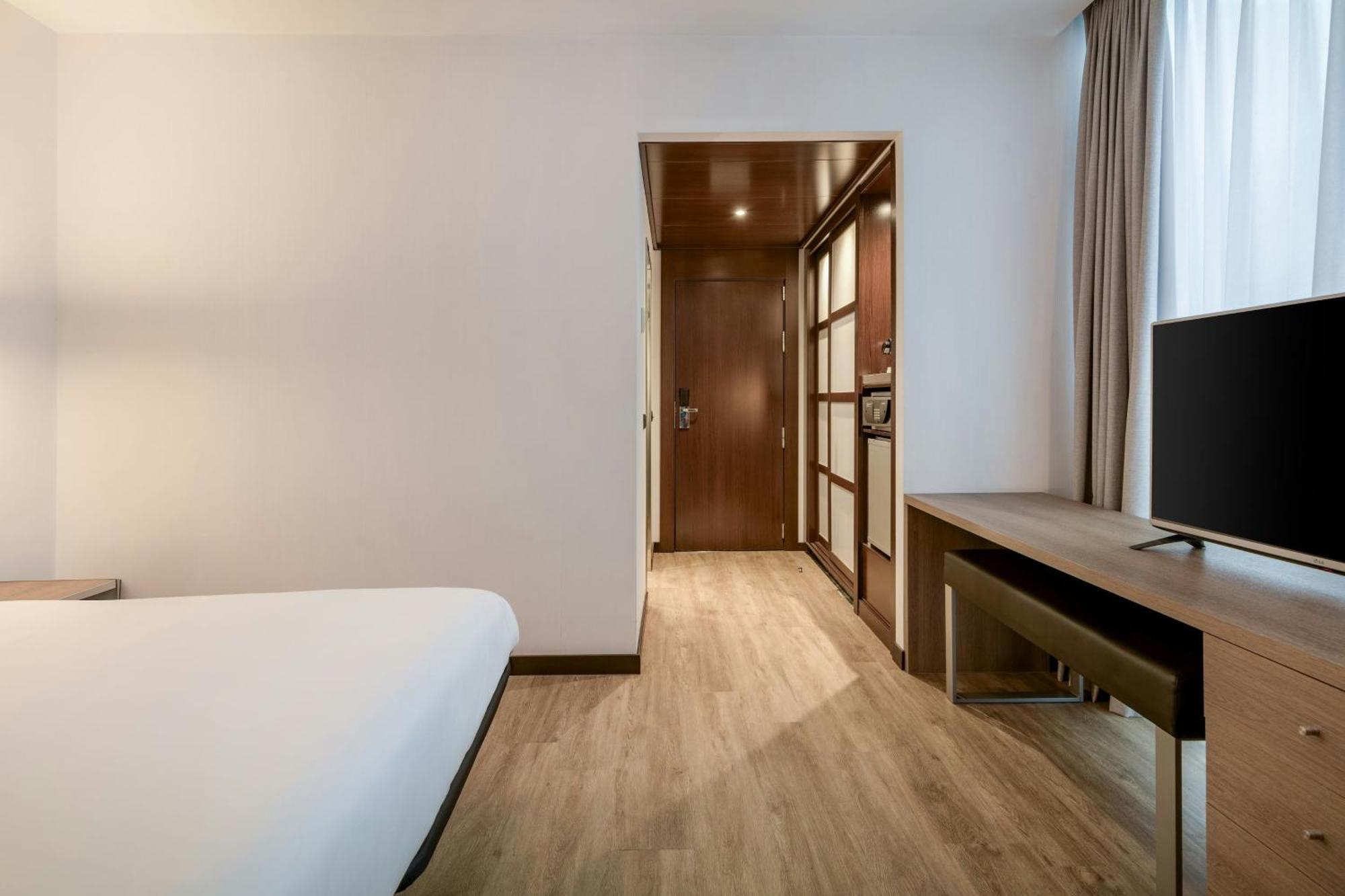 Ac Hotel La Finca By Marriott Pozuelo de Alarcon Exterior photo