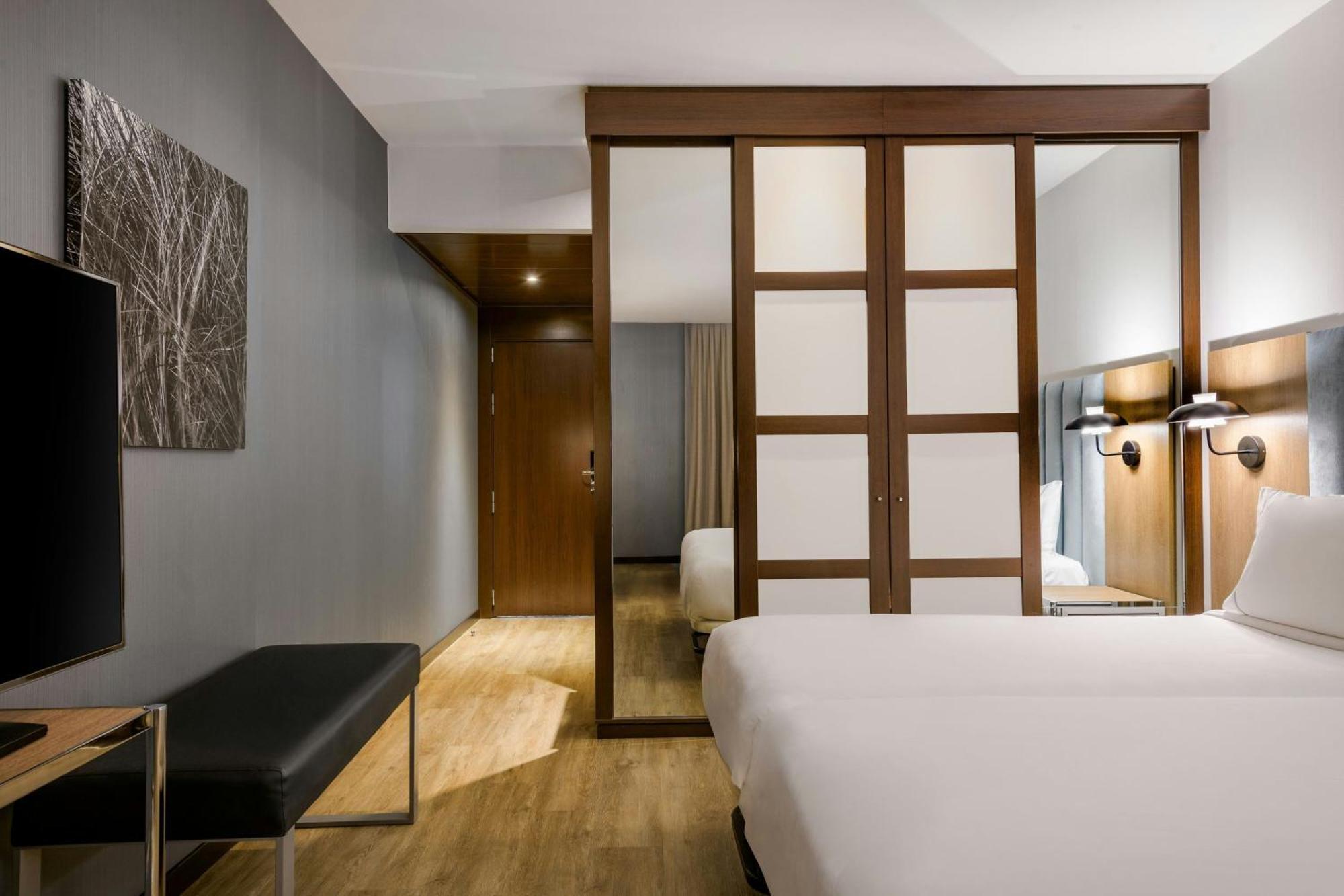 Ac Hotel La Finca By Marriott Pozuelo de Alarcon Exterior photo