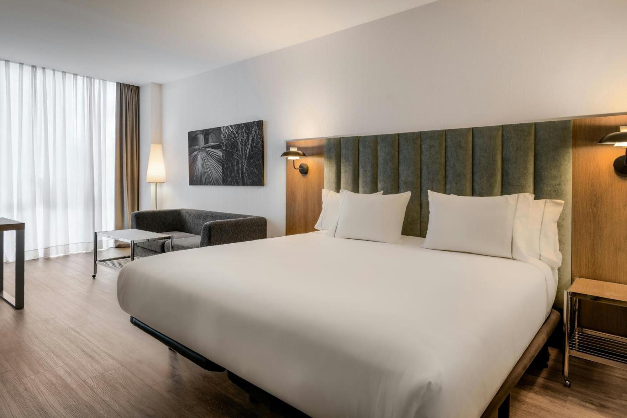 Ac Hotel La Finca By Marriott Pozuelo de Alarcon Exterior photo