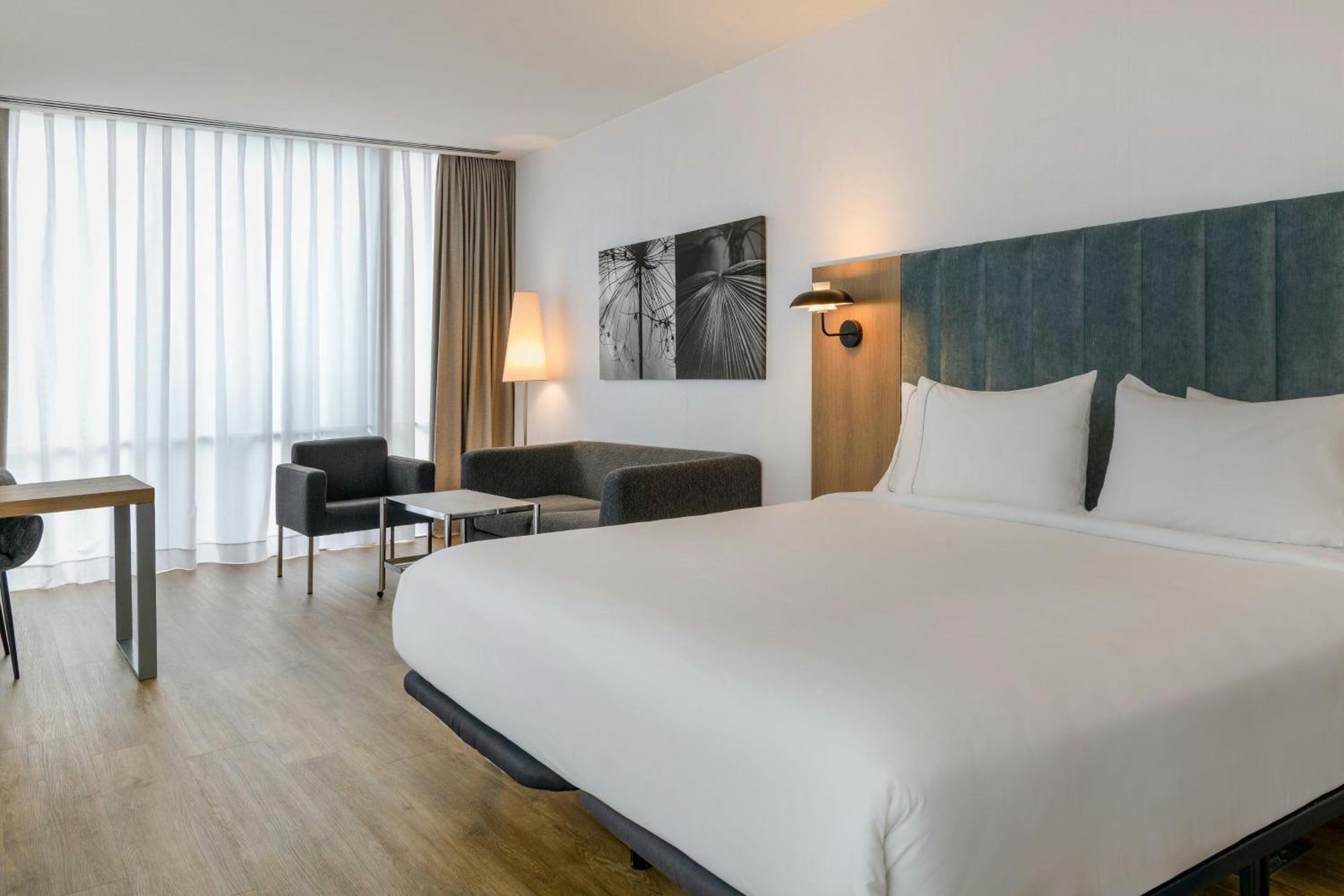 Ac Hotel La Finca By Marriott Pozuelo de Alarcon Exterior photo