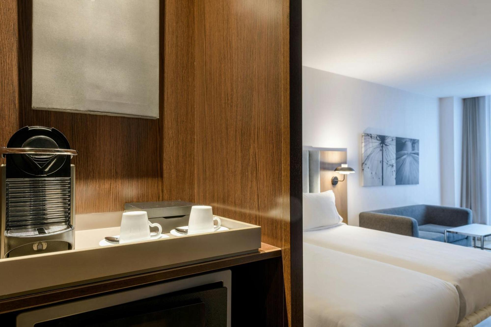 Ac Hotel La Finca By Marriott Pozuelo de Alarcon Exterior photo
